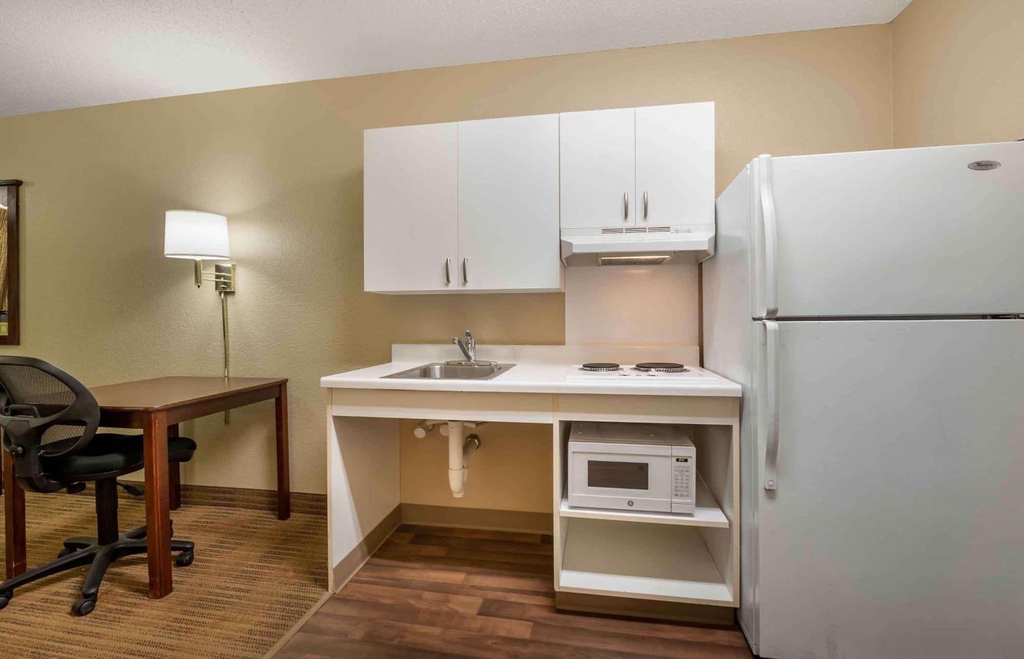 Extended Stay America Suites - Champaign - Urbana Exterior foto