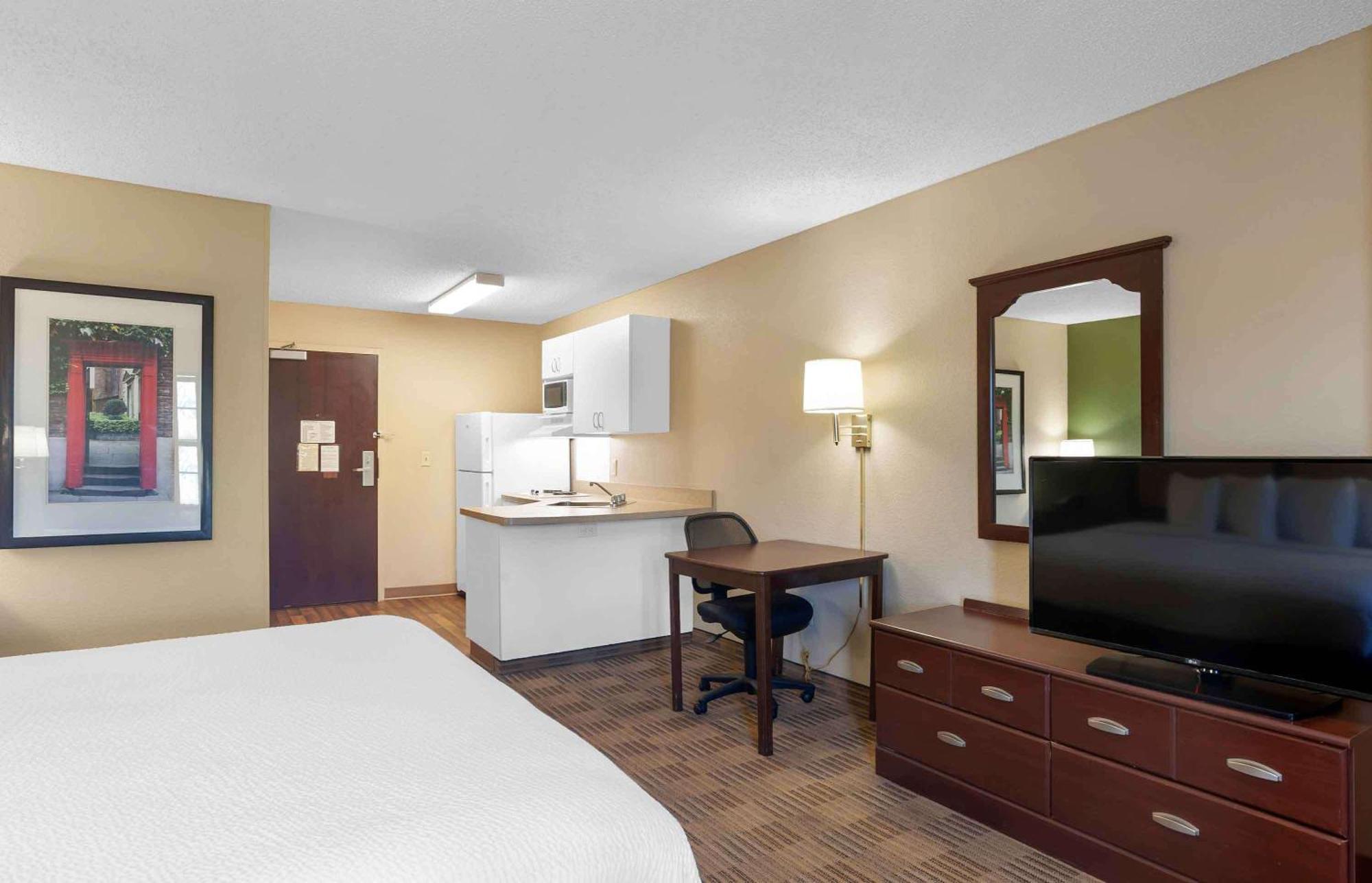 Extended Stay America Suites - Champaign - Urbana Exterior foto